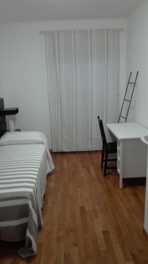 Al 106 Hotel Триест Екстериор снимка
